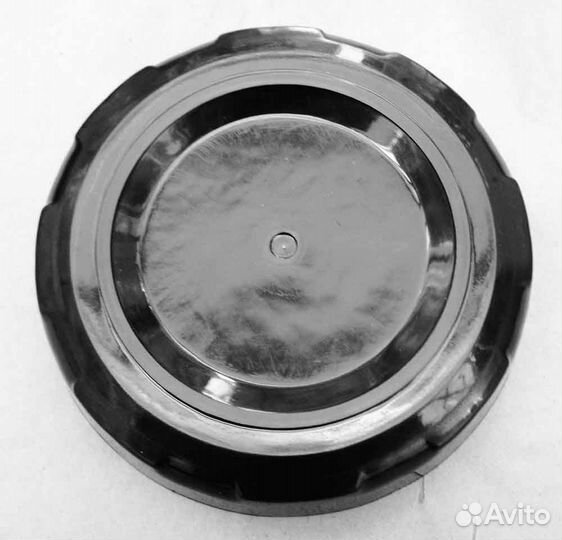 Крышка переднего бардачка stels leopard