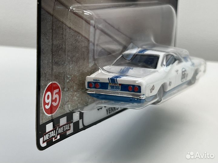 Hot wheels premium '66 chevrolet corvair