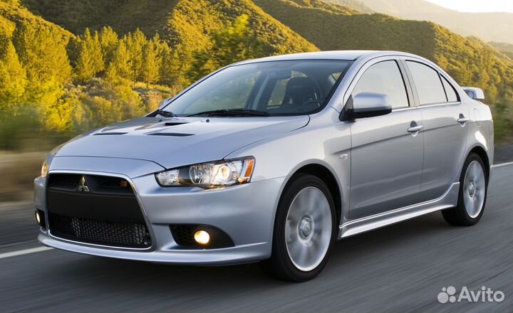 Лобовое стекло Mitsubishi Lancer X