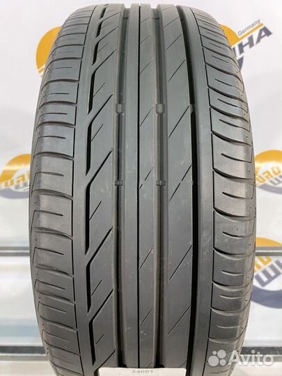 Bridgestone Turanza T001 225/55 R17