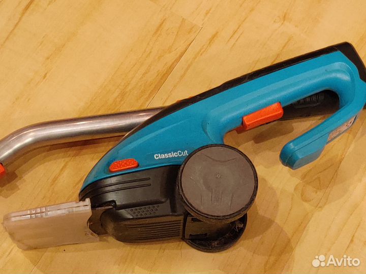 Аккумуляторные ножницы с телескопической ручкой ga