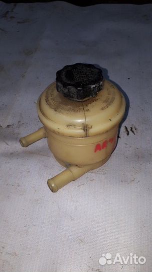 Бачок гидроусилителя Hyundai Accent LC2 G4EC 2008