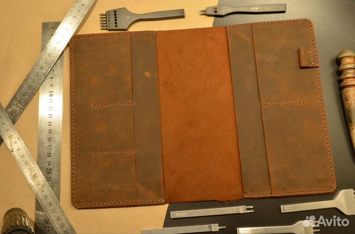 Обложка из кожи для ежедневника