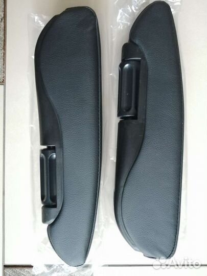 Подлокотник для сиденья