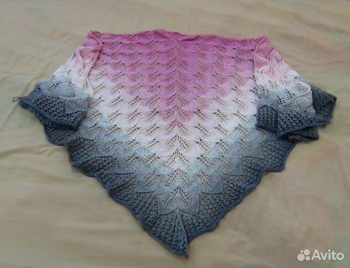 Вязанная шаль