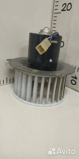 Моторчик отопителя газ 31105 Волга