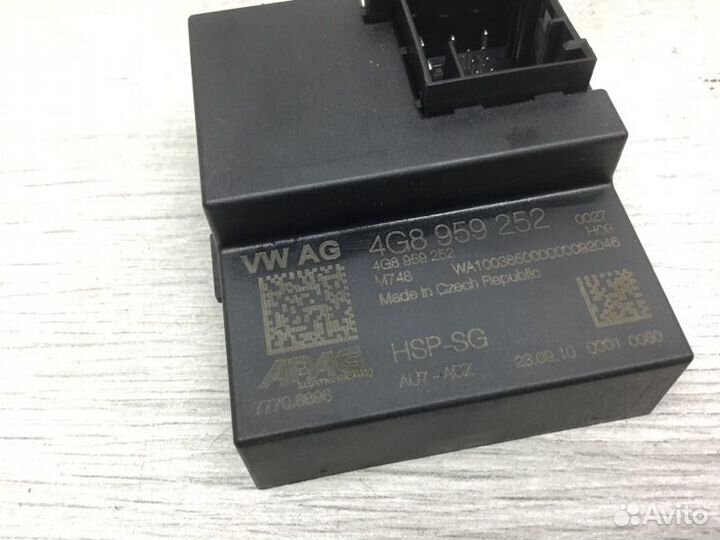 Кнопка открывания багажника Audi A7 седан cduc