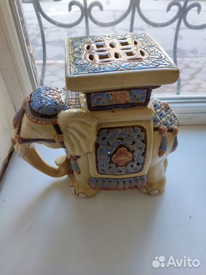 Слон подставка