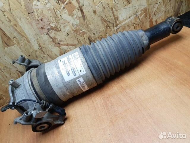 Амортизатор/стойка задняя правая Volkswagen Touare