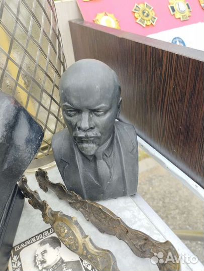 Бюсты В. И. Ленина СССР