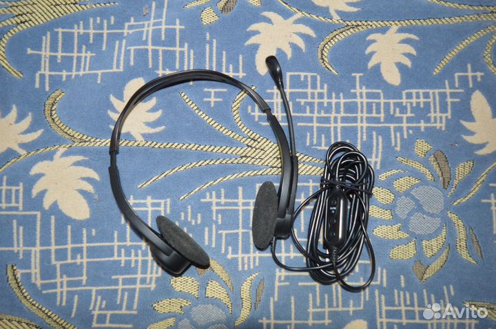 Наушники с микрофоном Logitech PC 960