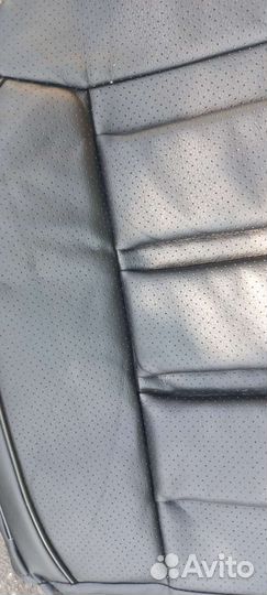 Чехлы на автомобильные сидения