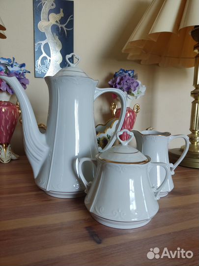Кофейный сервиз кофейник молочник сахарница