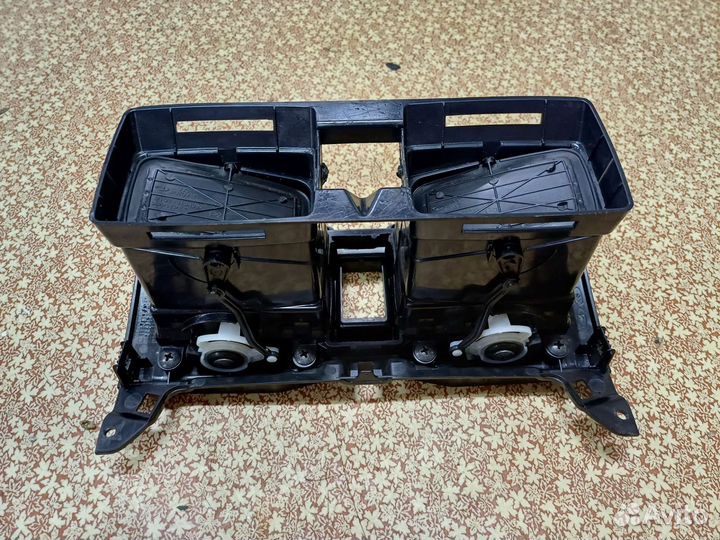 Дефлектор печки центральный гранта фл