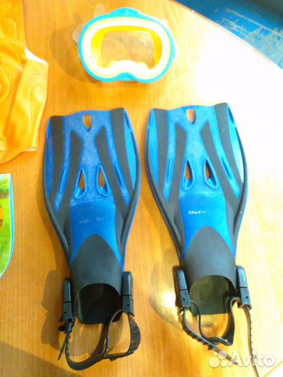 Ласты и маска на 6-9 лет