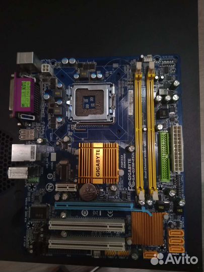 Материнская плата