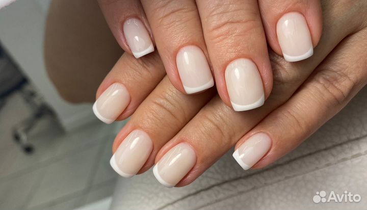 Маникюр гельлак 1600