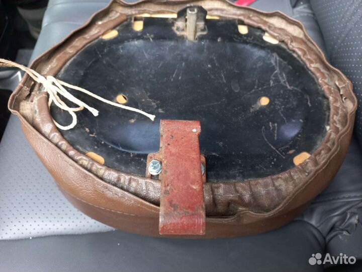 Сиденье Б/У короткое на мотороллер,муравей