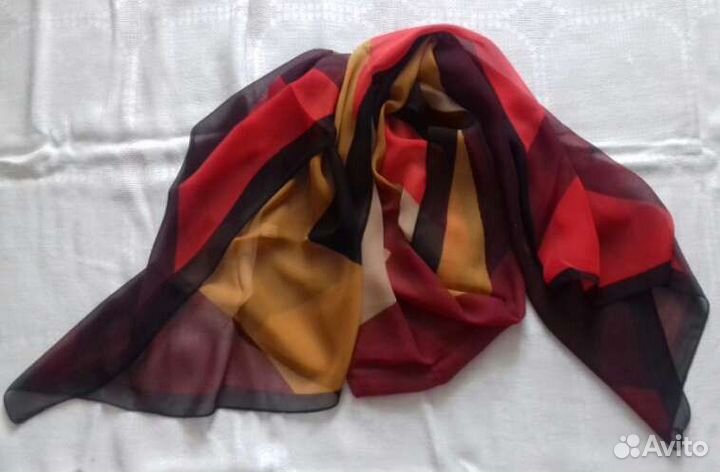 Шарфы и палантины