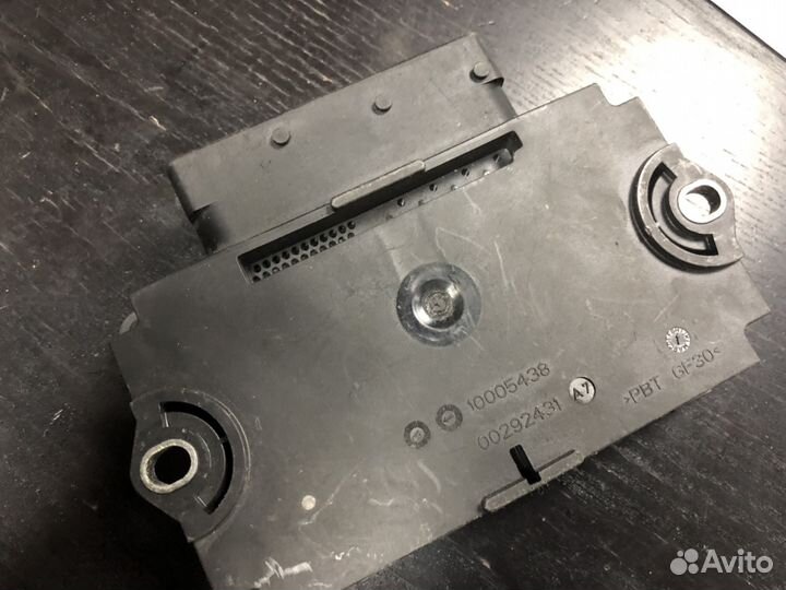 Блок управления Ручным тормозом Порше 97061810909