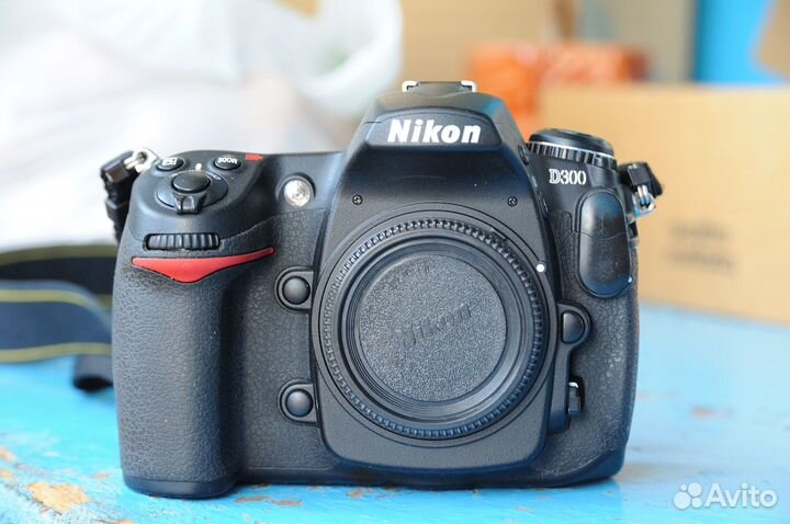 Фотоаппарат nikon D300