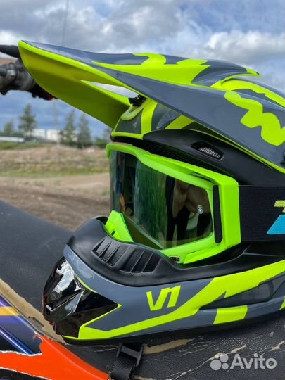 Мотошлем кроссовый FOX