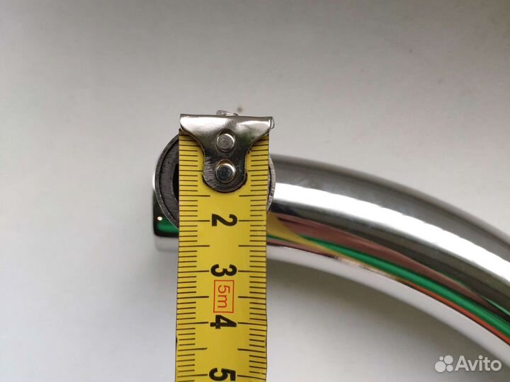 Дверные ручки металлические для входных дверей