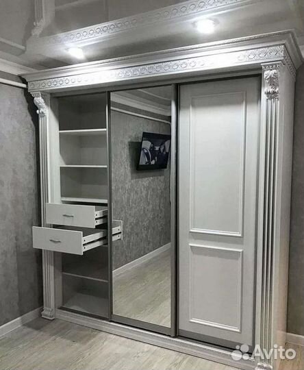 Шкафы купе от производителя.С зеркалом