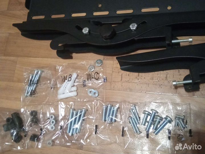 Кронштейн для телевизора