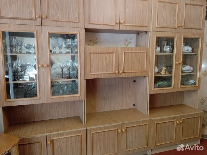 Стенка в гостиную