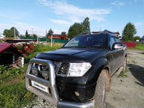 Nissan Navara 2.5 AT, 2007, 290 000 км, с пробегом, цена 920 000 руб.