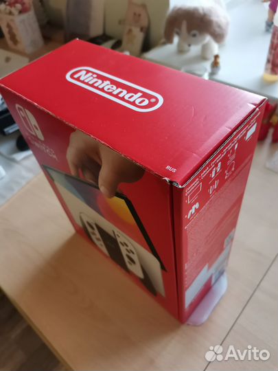 Nintendo Switch oled + игры + геймпад