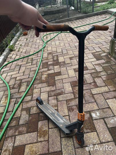 Трюковой самокат