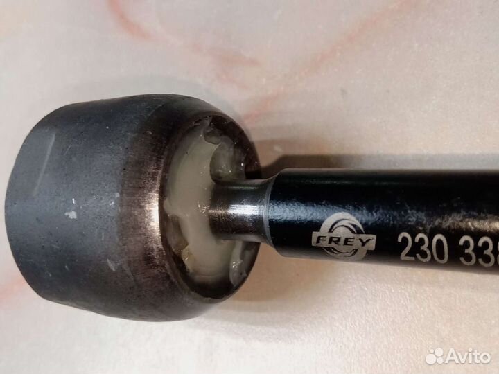 Тяга рулевая W211