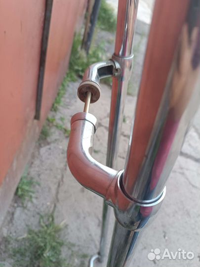 Ручка на входную дверь алюминиевую или пвх