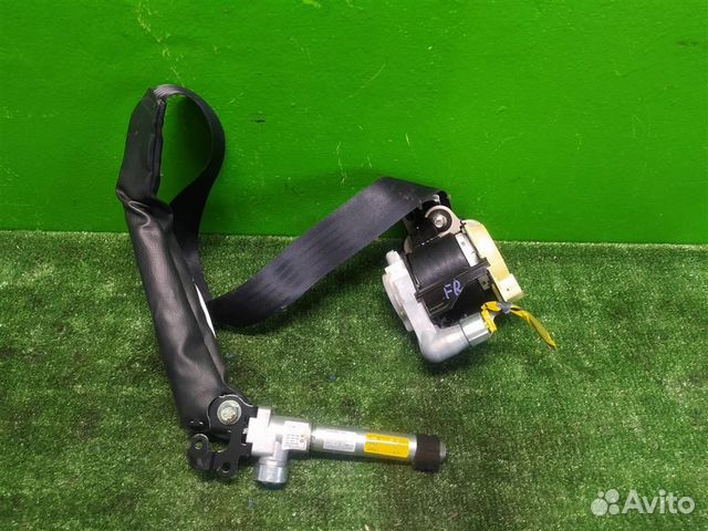 Ремень безопасности передний правый Mazda 3 (BL)