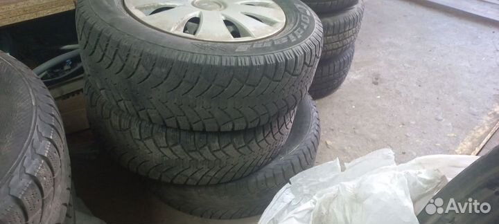 Cordiant Polar 215/65 R16