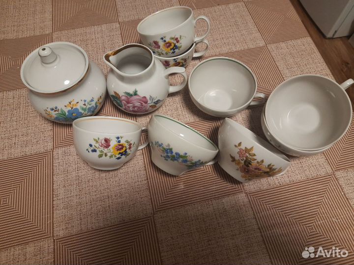 Остатки чайного сервиза