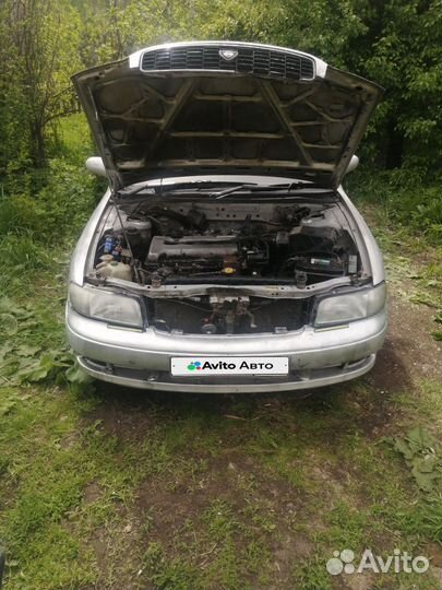 Nissan Bluebird 1.8 AT, 1994, 300 000 км