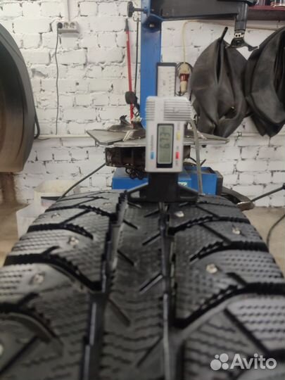 Bridgestone Ice Cruiser 7000 195/65 R15