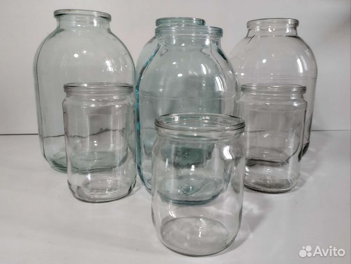 Банки, бутылки и пузырьки стеклянные 0,05 - 1,2 л