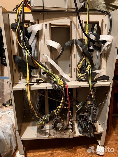 Корпус майнинг фермы