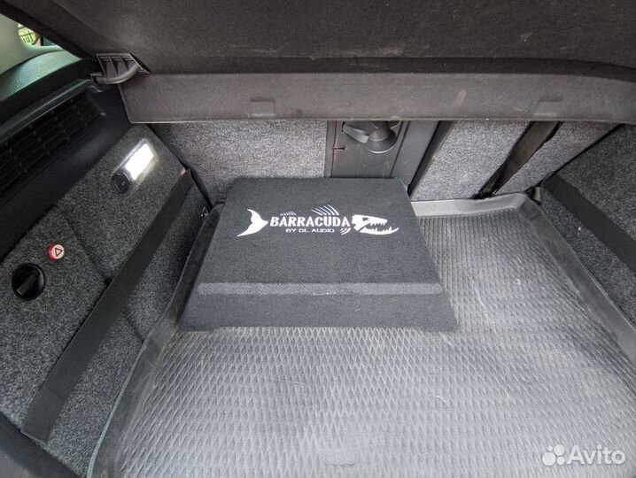 Активный сабвуфер DL Audio Barracuda 12A Flat