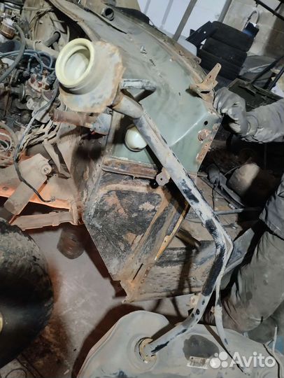 Горловина топливного бака Ford Mondeo 3