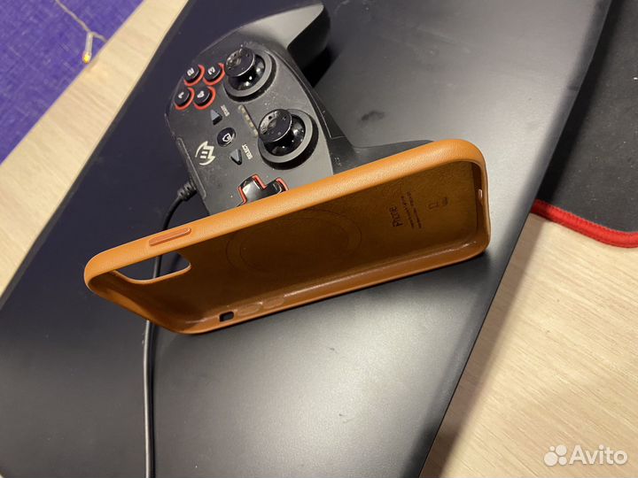 Кожаный чехол iPhone 11 в коричневом цвете MagSafe