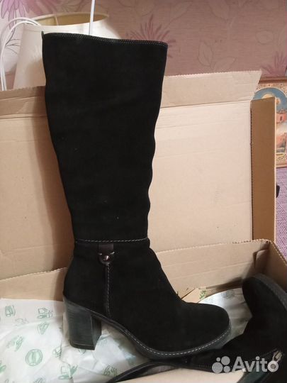 Сапоги зимние натуральная кожа 37 р,надевали 1 раз