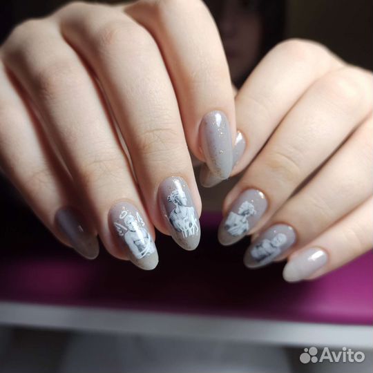 Маникюр, педикюр с покрытием