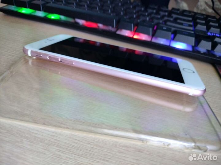 Телефон iPhone 6s Plus