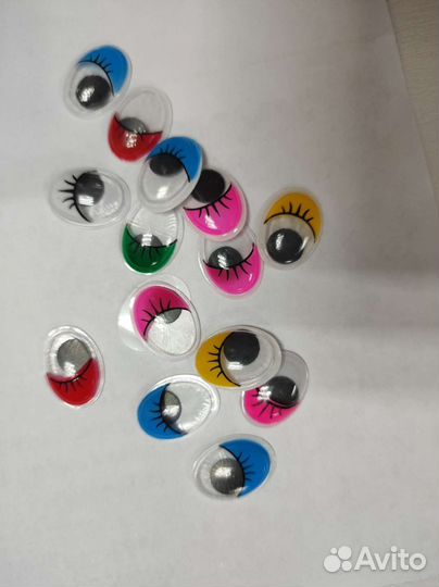 Глаза, губы, носики