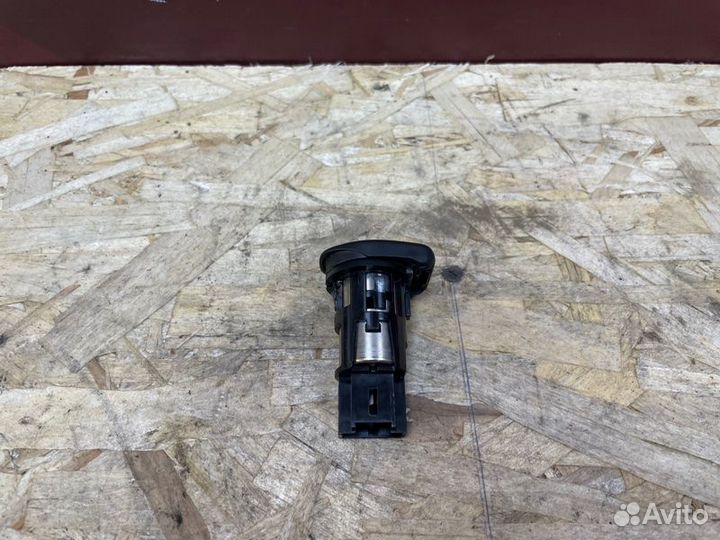 Розетка Renault Sandero Stepway